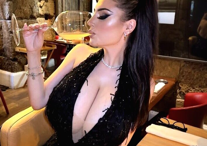 Hatay Escort Demet